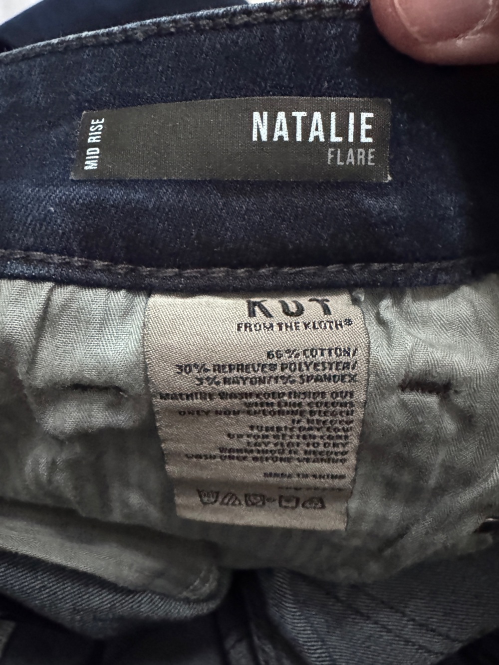 Kut Natalie Flare Color Leading Evereve Exclusive Size 4 EUC dark wash - Picture 11 of 13